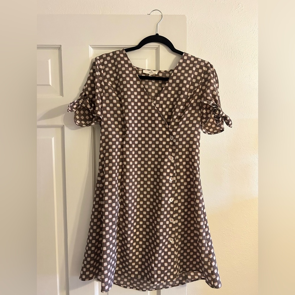 Brown mini dress - worn once! Bought from local boutique, great condition!